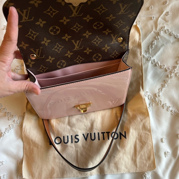 Louis Vuitton Blush Pink Cherrywood Handbag Vernis with Monogram Canvas BB - Picture 4 of 5